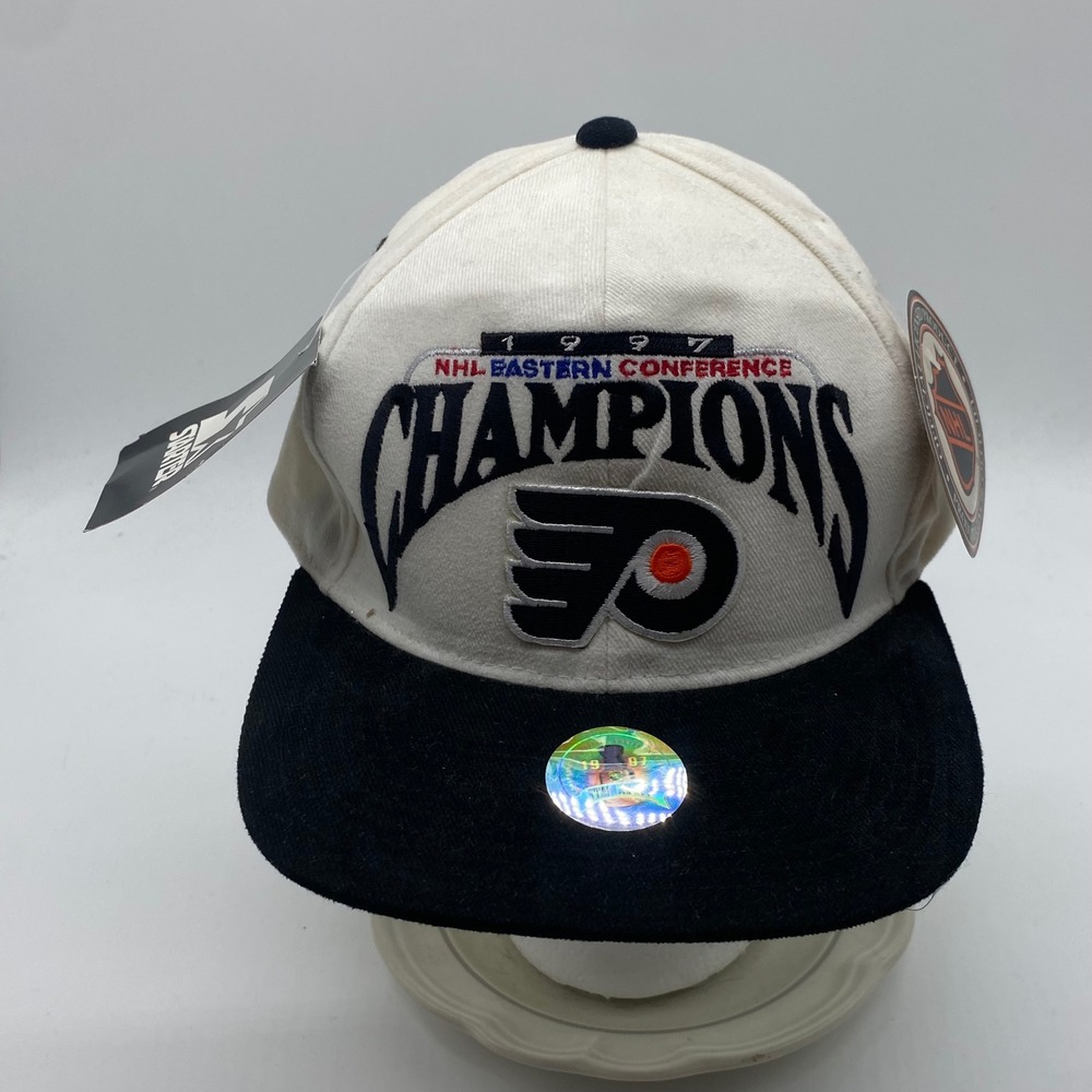 Vintage 1997 NHL Philadelphia Flyers EC Champions Starter SnapBack Hat NWT